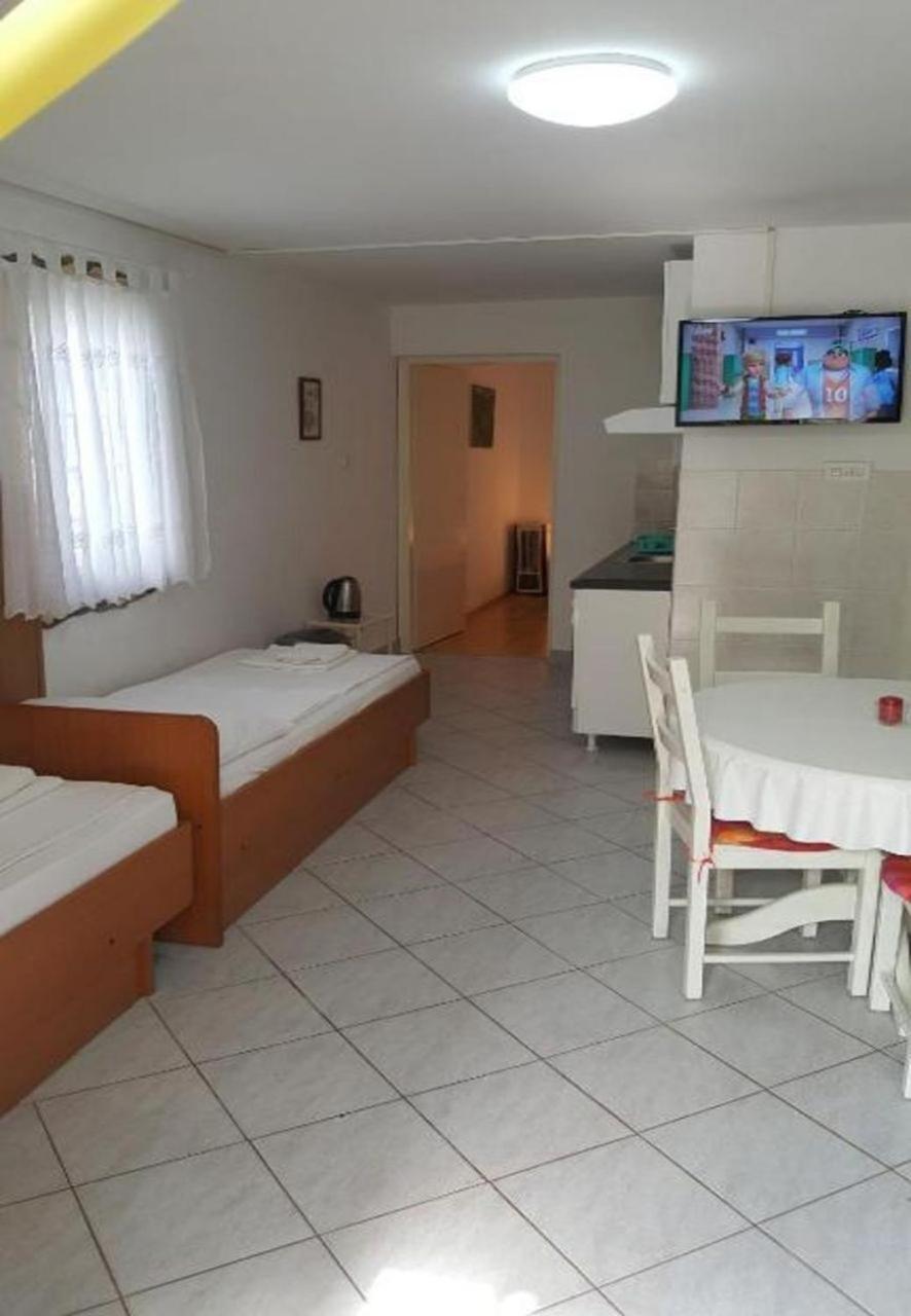 Apartments Dobri - 500M From Beach Nin Zewnętrze zdjęcie